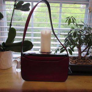 Kenneth Cole Zip Center Purse